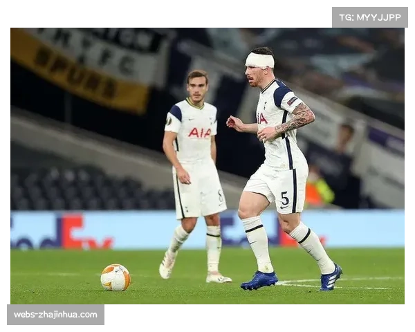 “英超青训体系成功，埃泽等本土球员回归崛起”