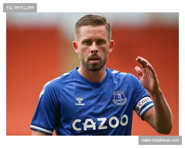 拉斯维加斯王牌重新签下达娜·埃文斯，保留冠军阵容深度